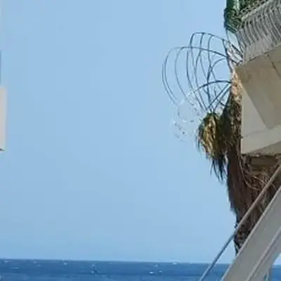 Artemis sea house
