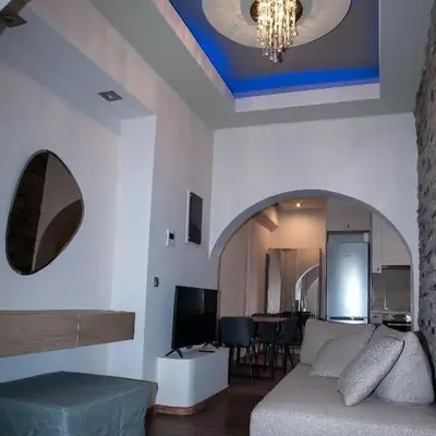 Sia's Retreat 2 Modern Apt Athens Riviera