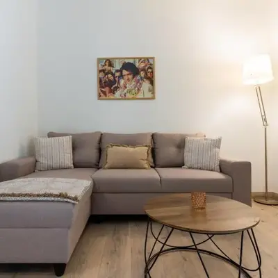 Elvis 2-Bedroom Apartment in Athens