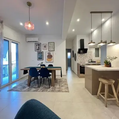 NEW! Incredible 1BR Apt in Koukaki with AC
