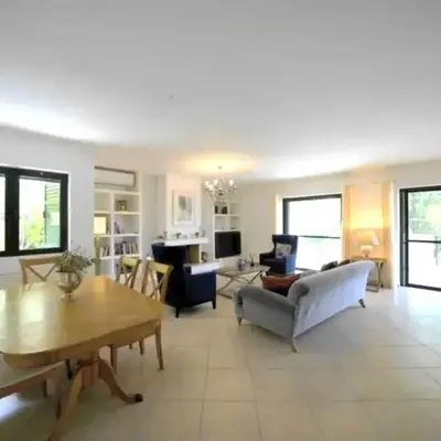 Voula Family Home