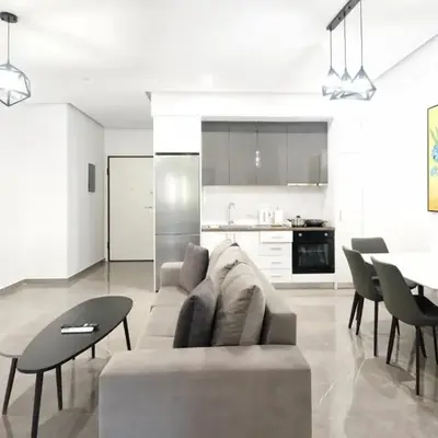 Cozy Home With Cooking Near Tram