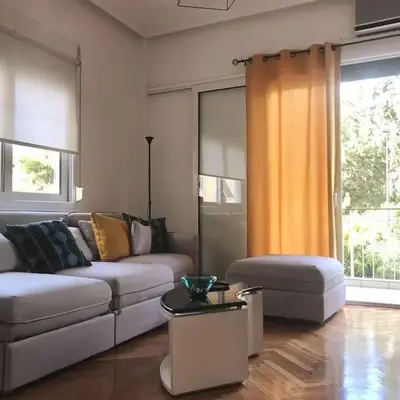 Central flat in Pagrati