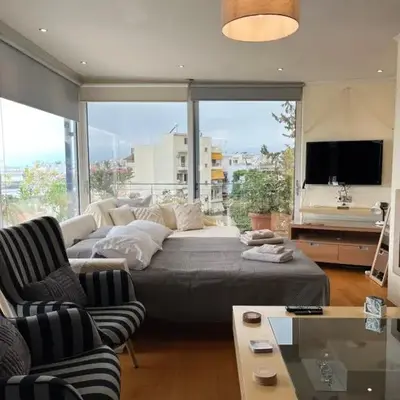Top roof luxury studio near metro!