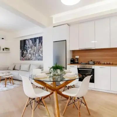 Luana's Charming Apart in Pagrati
