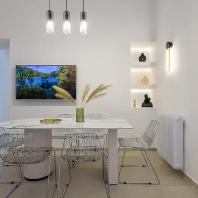 Koukaki Cielo Villa10 -Pvt Yard 3BR 8ppl -10min Metro Acropolis
