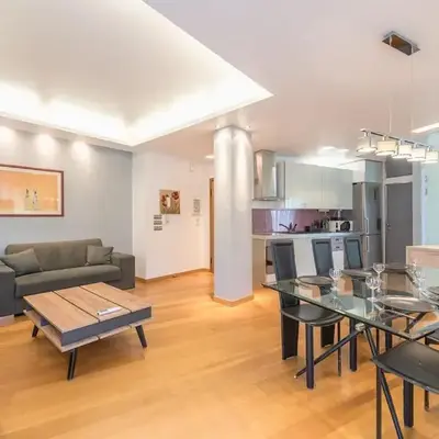 Agios Ioannis Metro station - Comfy Apartment