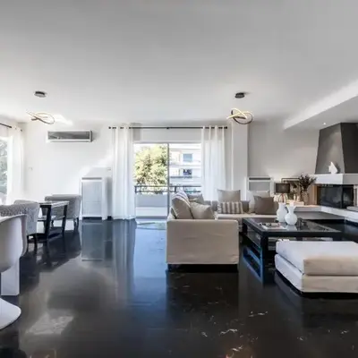 Elegant & Roomy 3-Bedroom Apartment in the Heart of Glyfada