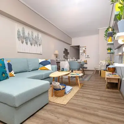 Summer flat by the beach&Taverna