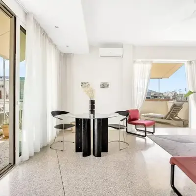 Designer comfy penthouse
