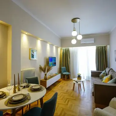 central elegant apartment in koukaki