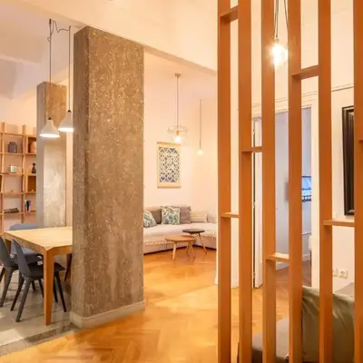Historic 2BR Oasis in Kolonaki