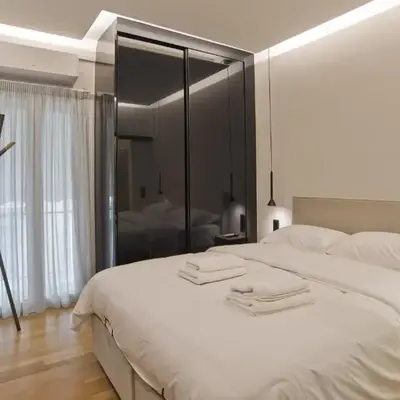 Stylish Ilisia Stay Luxury Fully Reno 2BR