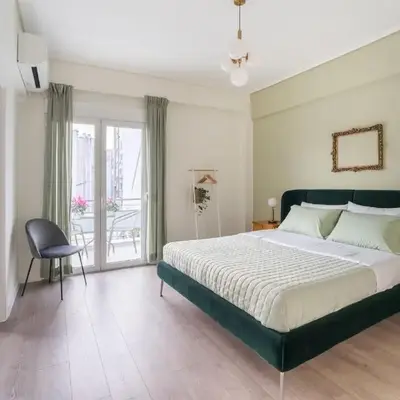 Spacious 3br Home Near Acropolis Museum