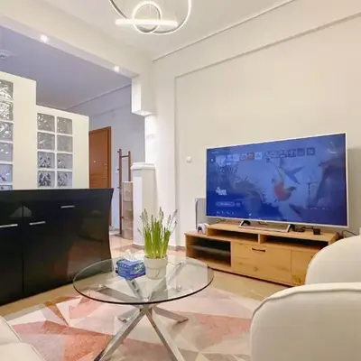 LiI的公寓离海1分钟 Ps5 macPC sony电视 舒适大床记忆床垫 游戏影视休闲公寓 酒店用品