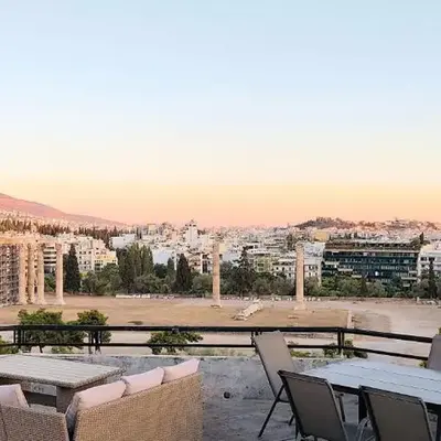 Grand suite in the temple of Zeus