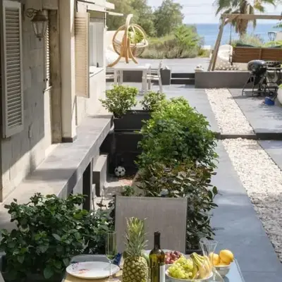 Zeus1 beach front appatment