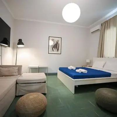 Athenian Suite Klathmonos by Zeus Suites