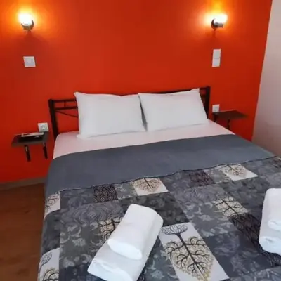 NewRoom2AmbelokipiMetroAirportLine