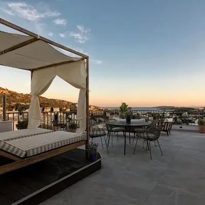 Breathtaking Penthouse Vouliagmeni