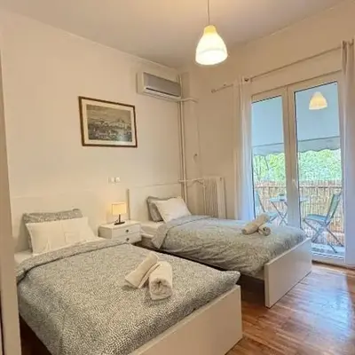 Fionas apartment in Athens