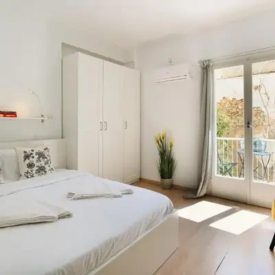 Ideal escape for 2