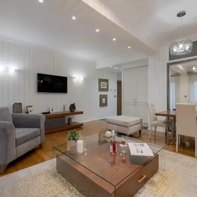Zeus - Luxenia Suites