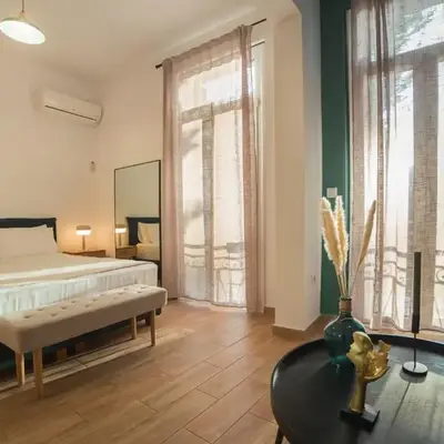 Neoclassical with Jacuzzi near Acropolis-Living Stone Aragonit