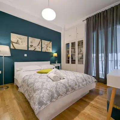 Spacious apt for 5 guests next to Acropolis&metro