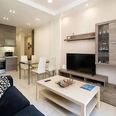 Acropolis Nest