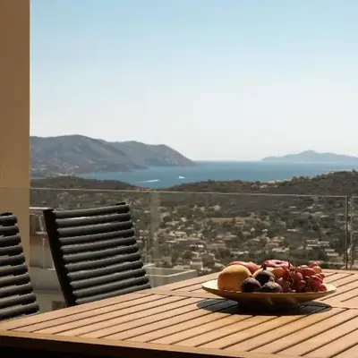 Saronida Hilltop Sea Breeze