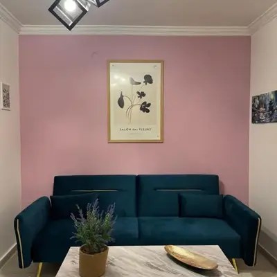 Bella's apartment