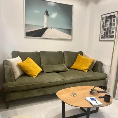 Stylish & Cozy 1 BR in Lycabetus