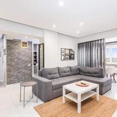 Beautiful apartment next to Piraeus sea