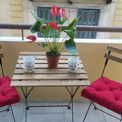 Sunny apartment in the heart of Pireaus