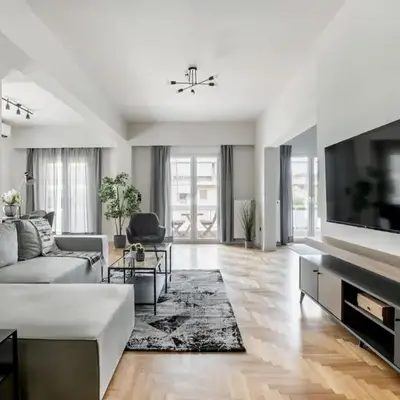 Astoria - Luxury 2-BR Apartment in Athens