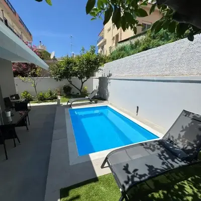 Caza pool Glyfada