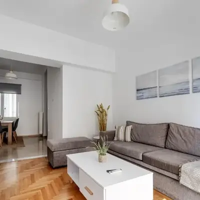 Arco - Sleek 2-BR Apt in the Heart of Athens