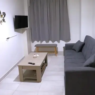 Cozy Mirror Apartment