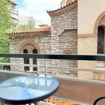 Lovely apartment in Acropolis museum