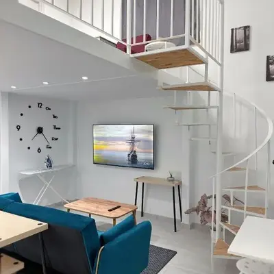 Glyfada Seabreeze Loft B