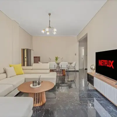 3BD Luxury Apartment close to Metro