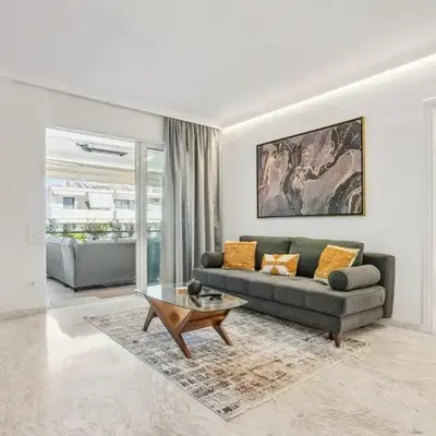 One-Bedroom Jacuzzi Glyfada