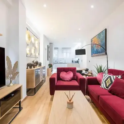 Alexandra's Unique Apartment