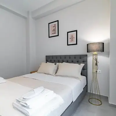 Electra's apartments