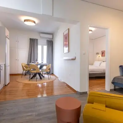 Modern 1BR - 19min to Center