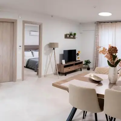 Sweet Family Home 1
