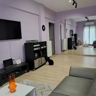 Colmena Arty Athens Apartment