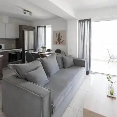 Top-Floor Retreat in Piraeus-H5