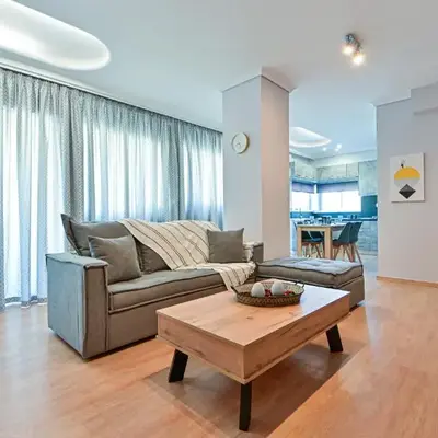 Elegant Sea View Stay - Piraeus Port